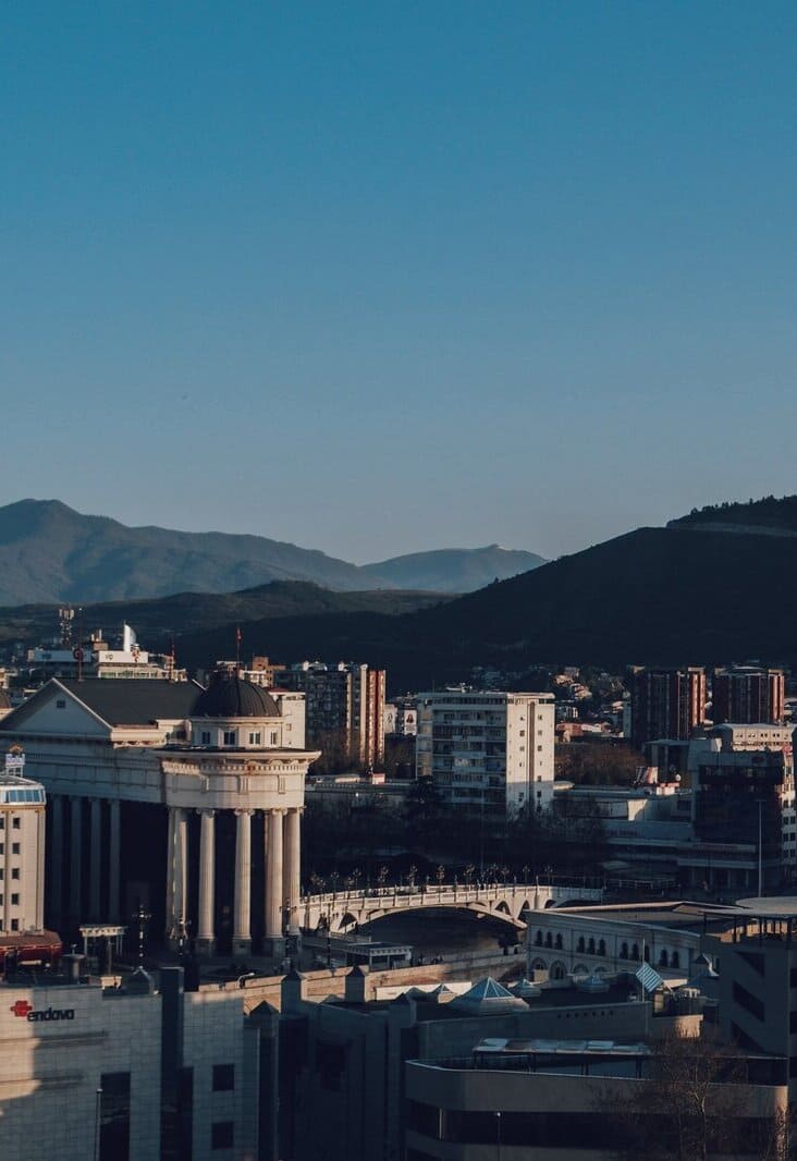 aerial photography of city buildings